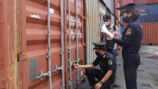 Hải quan tháo gỡ khó khăn, hoàn thiện chính sách hỗ trợ thông quan hàng hóa