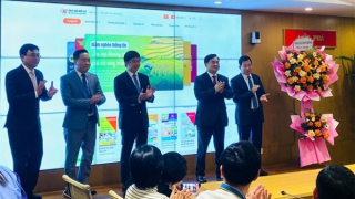 Ra mắt Nền tảng sách, báo điện tử thiết yếu