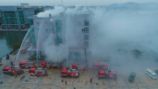 Hàng trăm Cảnh sát diễn tập phương án chữa cháy, cứu nạn cứu hộ