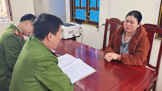 Quay video thiếu vải để… ép nợ 1,4 tỷ đồng