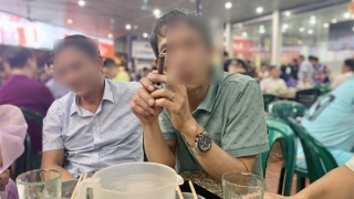 Hút thuốc lá hàng chục năm, người đàn ông bị ung thư phổi di căn não