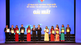 Các tác phẩm được vinh danh làm nổi bật một Việt Nam năng động, hội nhập và kiên cường
