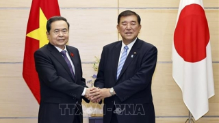 Thủ tướng Nhật Bản: Việt Nam sẽ sớm trở thành một nước hàng đầu ở châu Á