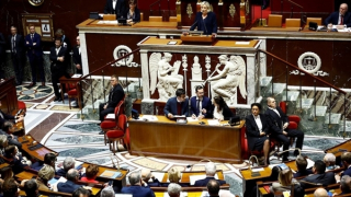 Chính phủ Pháp bị lật đổ sau cuộc bỏ phiếu bất tín nhiệm