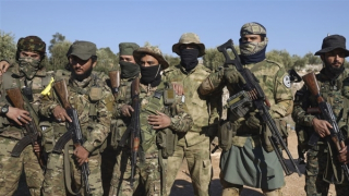 Cuộc chiến “hai tròng” tại Syria