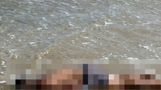 Điều tra thi thể nhân viên bảo vệ khách sạn trôi dạt trên biển Mũi Né