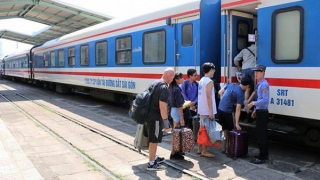 Vận tải phục vụ Tết: Tăng chuyến, tăng cả giá vé