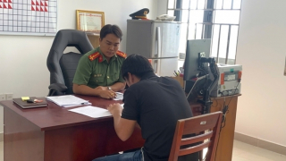 Xử phạt người đàn ông đăng bình luận sai sự thật, miệt thị Công an huyện