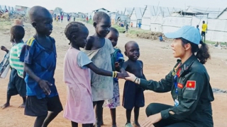 Những “cây xương rồng” ở vùng đất châu Phi (bài 2)