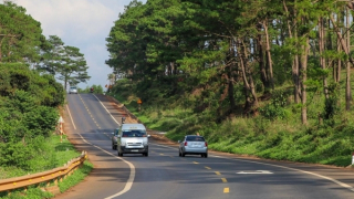 Sẽ nối thông đường Hồ Chí Minh từ Pác Bó đến Đất Mũi vào năm 2025