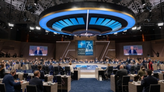 Châu Âu sẽ tự bảo vệ mình như thế nào?