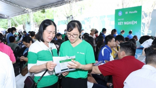 Manulife tổ chức khám sức khỏe miễn phí cho 3.000 người tại TP Hồ Chí Minh