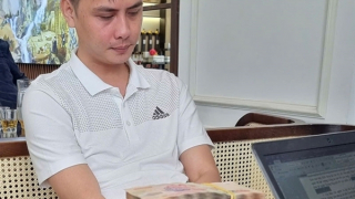 "Phi công trẻ" dọa tung clip nhạy cảm, cưỡng đoạt tiền tỉ của người tình