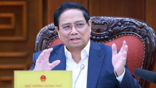 Thủ tướng: Chống tiêu cực, 'chạy chọt' trong quá trình sắp xếp, tinh gọn bộ máy