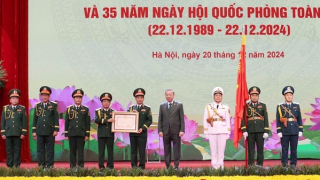 Phần thưởng cao quý nhất dành cho Quân đội là được nhân dân mến gọi với danh xưng "Bộ đội Cụ Hồ”