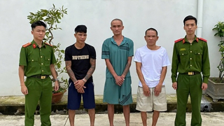 Vây bắt 7 đối tượng mua bán ma túy, sử dụng vũ khí nóng