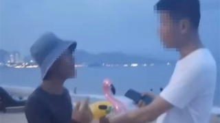 Làm rõ thông tin du khách bị “chém” tiền phí ngồi ghế hóng gió biển Nha Trang