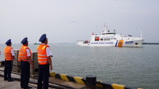 Thuyền trưởng tàu cá người Trung Quốc: Ơn này cả đời chúng tôi sẽ không bao giờ quên!