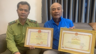 Chiến binh giữ rừng