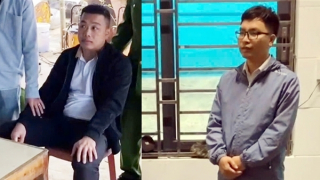 Khởi tố 2 phóng viên tống tiền doanh nghiệp