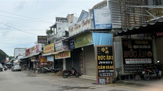 Hơn 30 năm mòn mỏi chờ cấp sổ hồng cho nền đất tái định cư