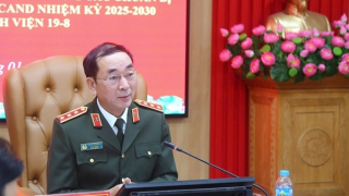 Đoàn khảo sát của Đảng uỷ Công an Trung ương kiểm tra công tác chuẩn bị đại hội tại Đảng bộ Bệnh viện 19-8