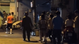 Phá cửa cứu 2 người thoát khỏi đám cháy căn nhà 4 tầng mới xây