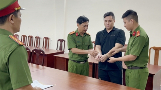 Đường dây lừa bán lao động người Việt sang Campuchia