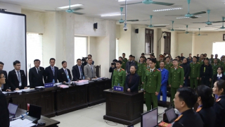 Cựu Đại biểu Quốc hội Lưu Bình Nhưỡng bị tuyên phạt 13 năm tù