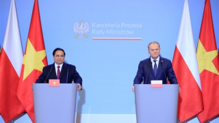 Thủ tướng Phạm Minh Chính và Thủ tướng Ba Lan họp báo sau hội đàm