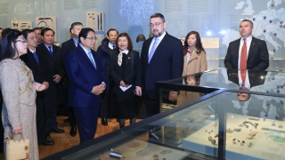 Thủ tướng thăm Bảo tàng Quốc gia - biểu tượng văn hóa và lịch sử của Czech