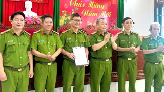 Khen thưởng Ban chuyên án triệt phá đường dây môi giới mại dâm