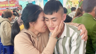 Ấm áp bữa cơm tất niên ở Trại giam Gia Trung