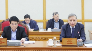 Tiếp tục nghiên cứu, hoàn thiện để bộ máy mới ổn định, vận hành hiệu quả