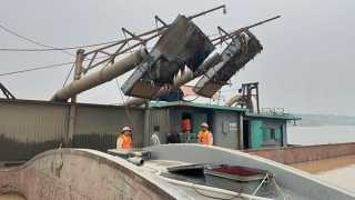 Cảnh sát triệt phá nhóm "cát tặc", tạm giữ 6 đối tượng