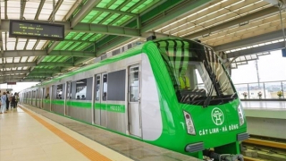 Hà Nội: Tàu điện trên cao có thể chạy xuyên đêm trong dịp Tết Nguyên đán