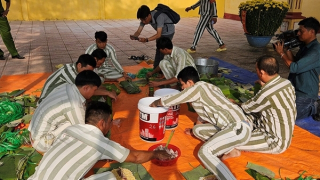 Tết ở trại giam