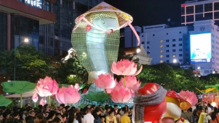 HCM City's Nguyen Hue Flower Street opens