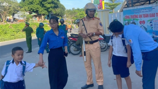 Công an giúp tìm người thân cháu bé đi lạc qua Mô hình “hội, nhóm, trang mạng xã hội”