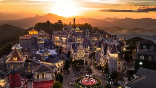 Miễn phí vé cáp treo tham quan Bà Nà đêm: Ưu đãi du xuân đặc biệt hấp dẫn tại Đà Nẵng