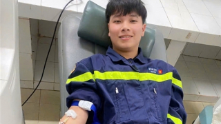 Chiến sĩ Cảnh sát kịp thời hiến máu cứu bệnh nhân nguy kịch