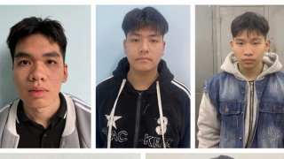 Bắt khẩn cấp 5 thanh niên mang theo hung khí, náo loạn ở Hà Nội