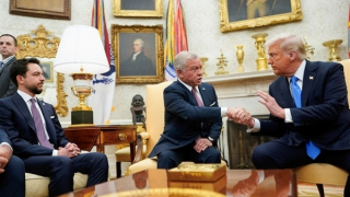 Bị ông Trump thúc giục tiếp nhận người Palestine, Quốc vương Jordan nói sao?