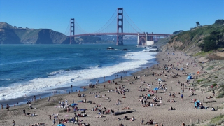 Hơn 200.000 người Đan Mạch ủng hộ việc gây quỹ mua lại bang California