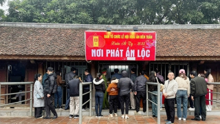 Cao điểm mùa lễ hội: Nhiều “điểm nóng” đã không còn “nóng”