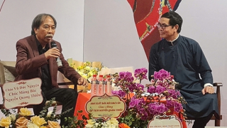 Ra mắt trường ca “Lò mổ” và bộ tranh “Nguyện cầu” của nhà thơ Nguyễn Quang Thiều