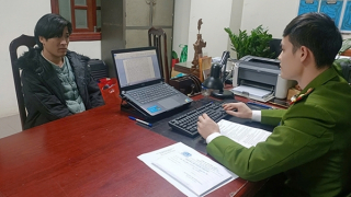 Nhân viên cũ đột nhập kho hàng công ty trộm 1,7 tấn lông vũ