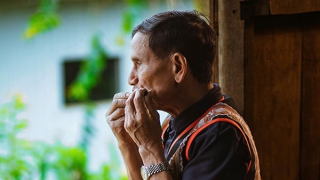 Dìu dặt Kon Chênh