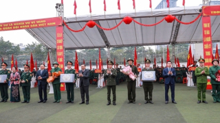 Deputy Minister Le Quoc Hung attends 2025 Military Enlistment Ceremony in Dong Da district