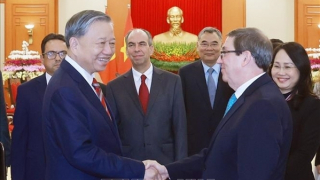 Tổng Bí thư Tô Lâm tiếp Ủy viên Bộ Chính trị, Bộ trưởng Ngoại giao Cuba